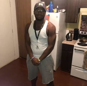 Meet your Posher, Troy